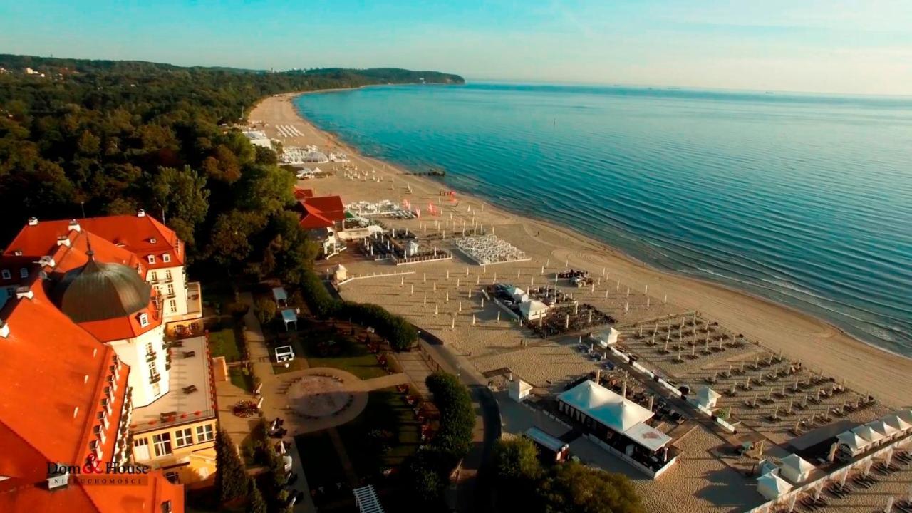 Dom & House - Apartments Karlikowska Sopot Exteriör bild